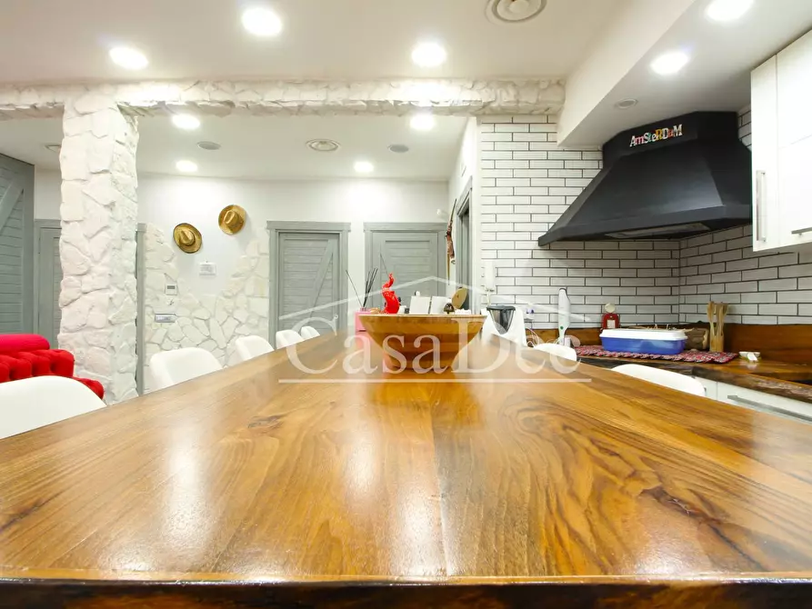 Immagine 13 di Appartamento in vendita  in Via Monte San Gabriele a Napoli