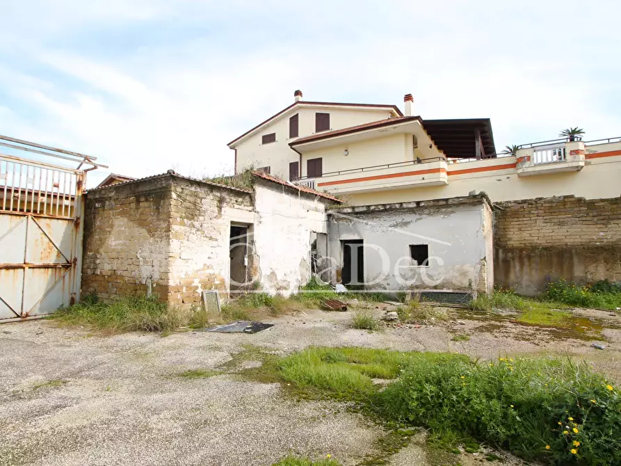 Immagine 12 di Casa indipendente in vendita  in Via Dante Alighieri 73 a Casapesenna