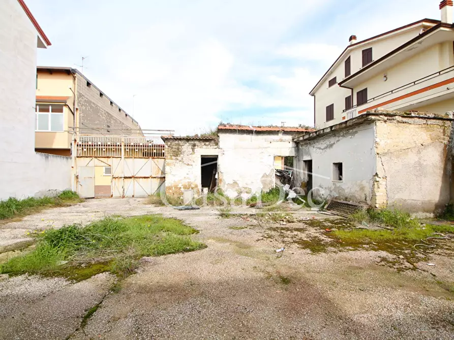 Immagine 16 di Casa indipendente in vendita  in Via Dante Alighieri 73 a Casapesenna