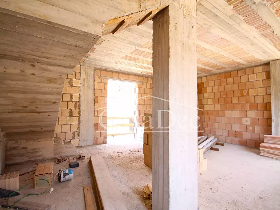 Immagine 13 di Villetta a schiera in vendita  in Via Dei Pini a Trentola Ducenta