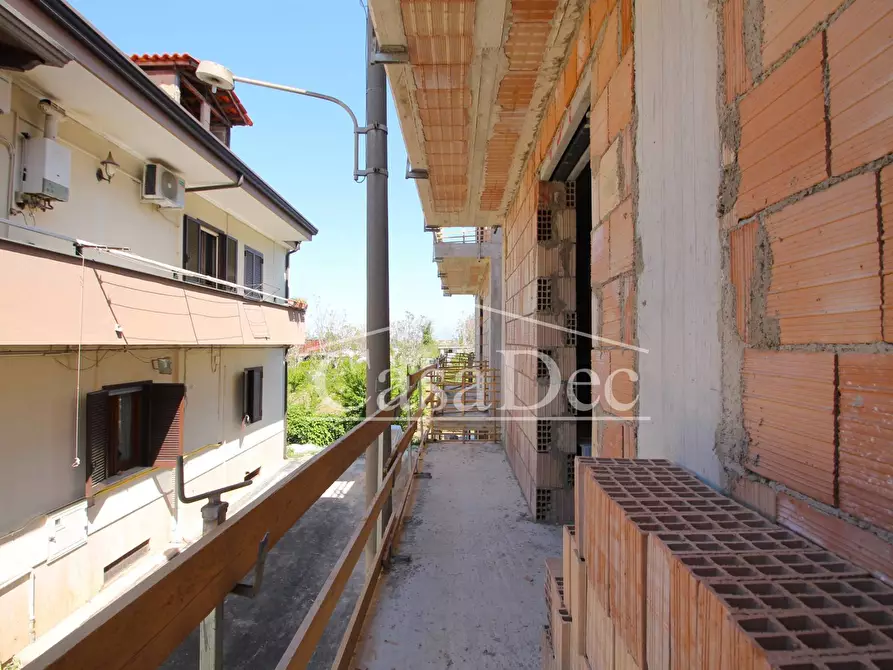 Immagine 16 di Villetta a schiera in vendita  in Via Dei Pini a Trentola Ducenta