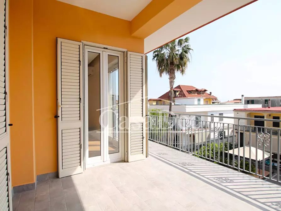 Immagine 38 di Appartamento in vendita  in Via Oasi Sacro Cuore a Giugliano In Campania