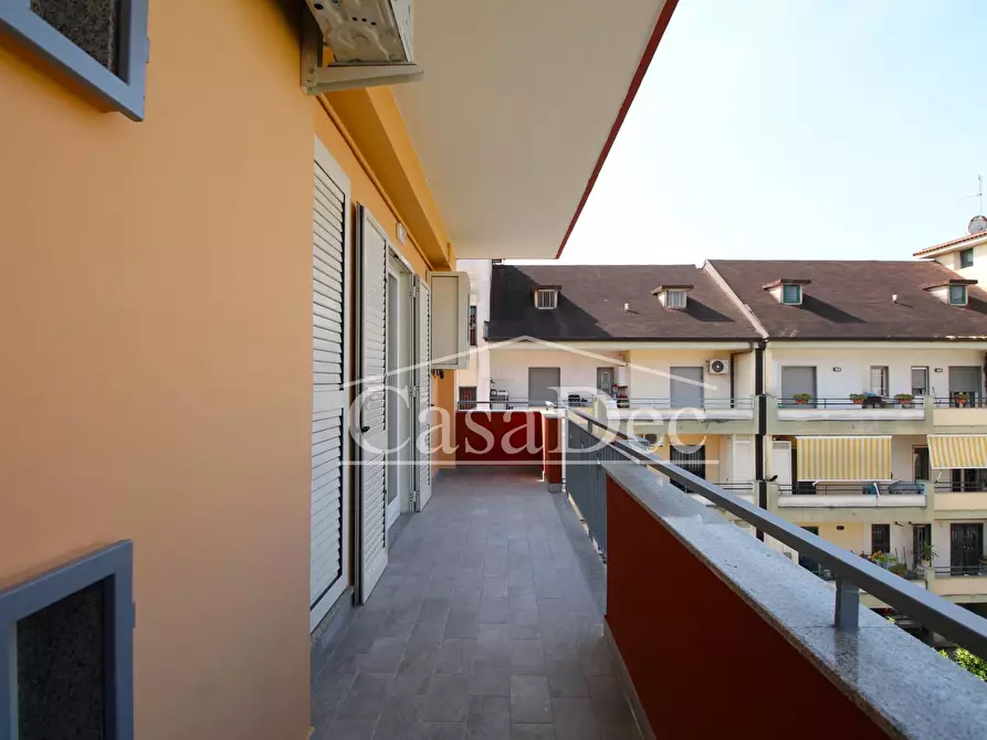 Immagine 40 di Appartamento in vendita  in Via Oasi Sacro Cuore a Giugliano In Campania