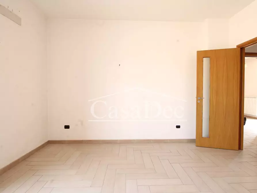 Immagine 19 di Appartamento in affitto  in Via Colucci 10 a Lusciano