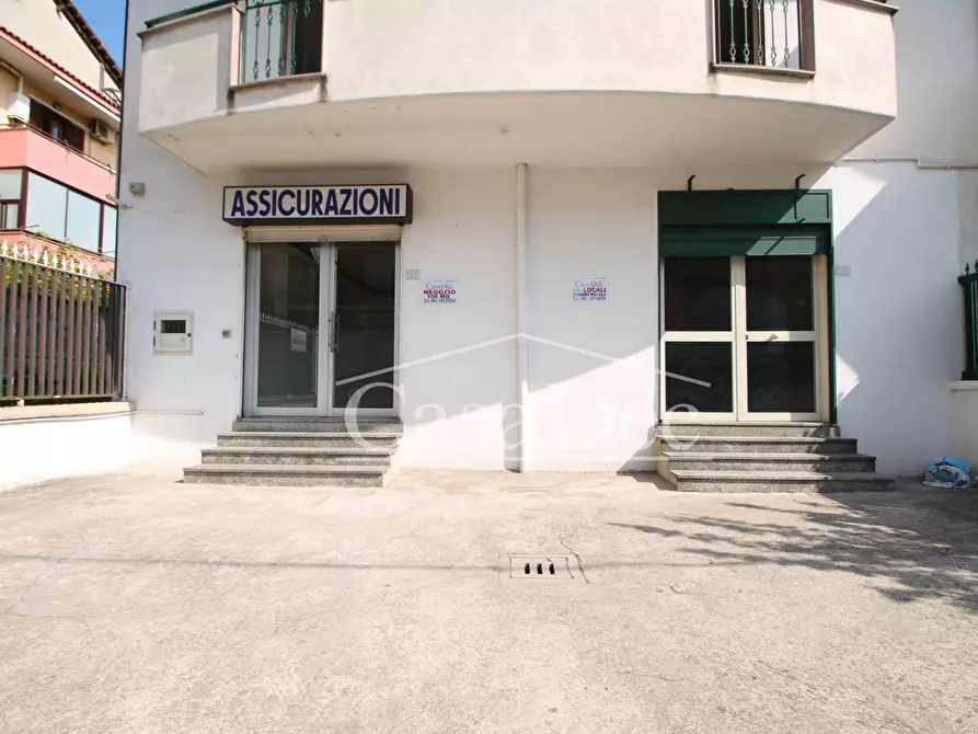 Immagine 5 di Negozio in vendita  in Via Nunziale San Antonio a Trentola Ducenta