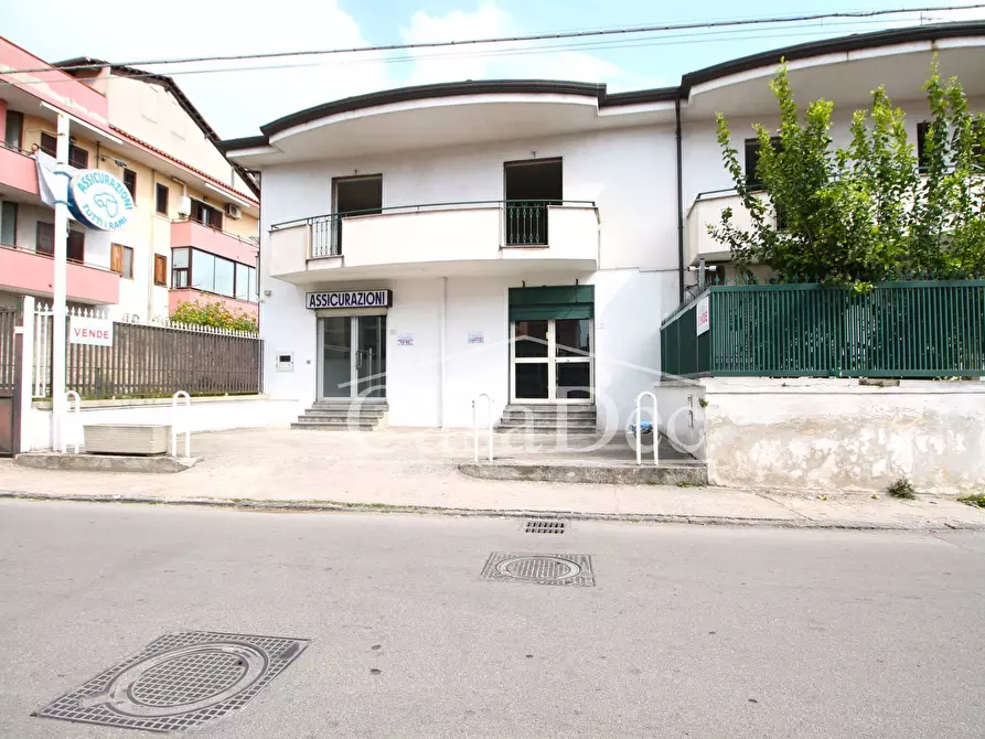 Immagine 2 di Negozio in vendita  in Via Nunziale San Antonio a Trentola Ducenta