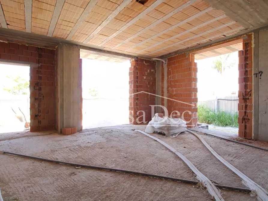 Immagine 15 di Villa in vendita  a Cancello Ed Arnone