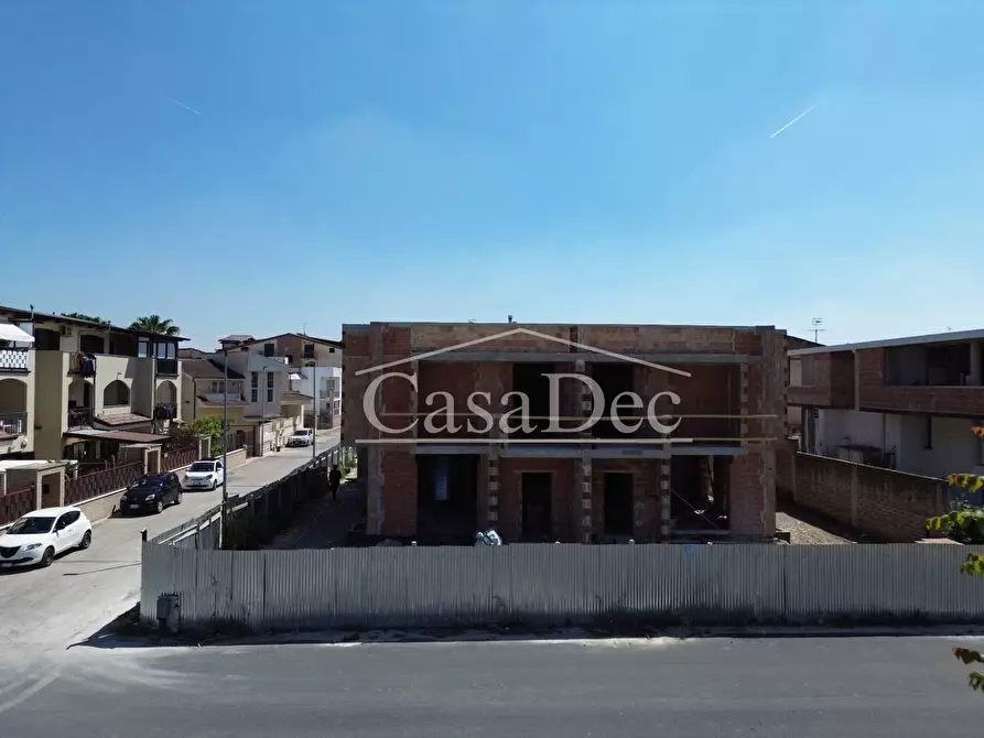Immagine 3 di Villa in vendita  a Cancello Ed Arnone