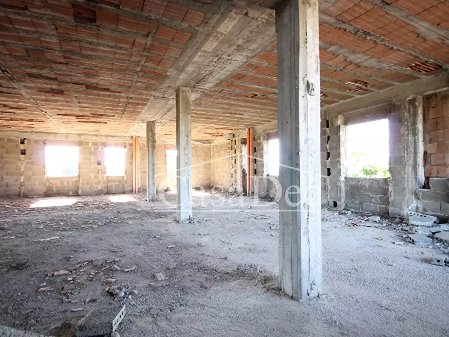 Immagine 8 di Palazzo in vendita  in SP33 s.n.c. a Parete