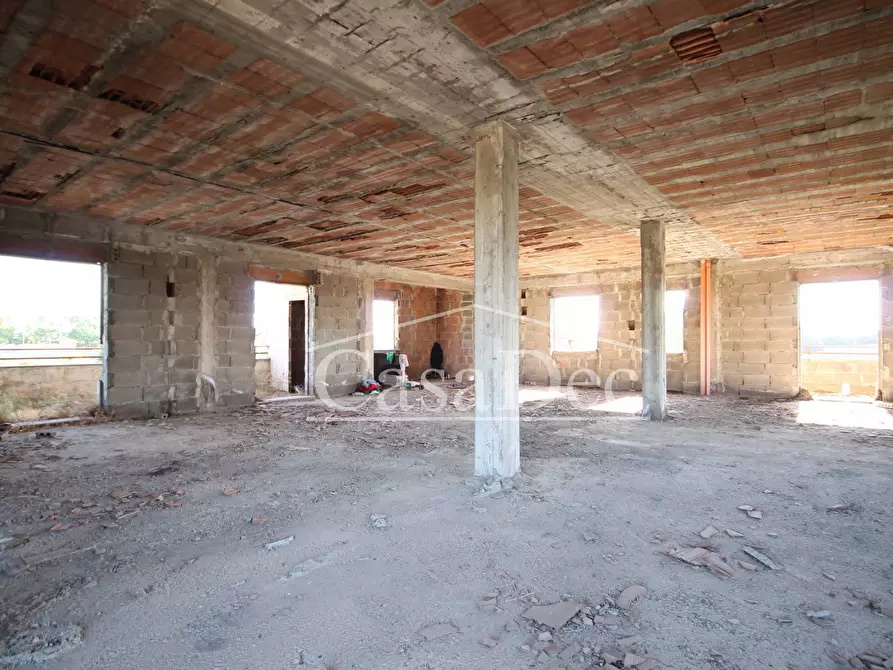 Immagine 10 di Palazzo in vendita  in SP33 s.n.c. a Parete