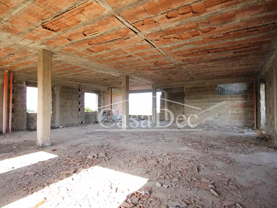 Immagine 14 di Palazzo in vendita  in SP33 s.n.c. a Parete
