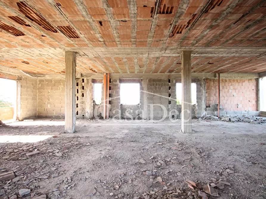 Immagine 15 di Palazzo in vendita  in SP33 s.n.c. a Parete