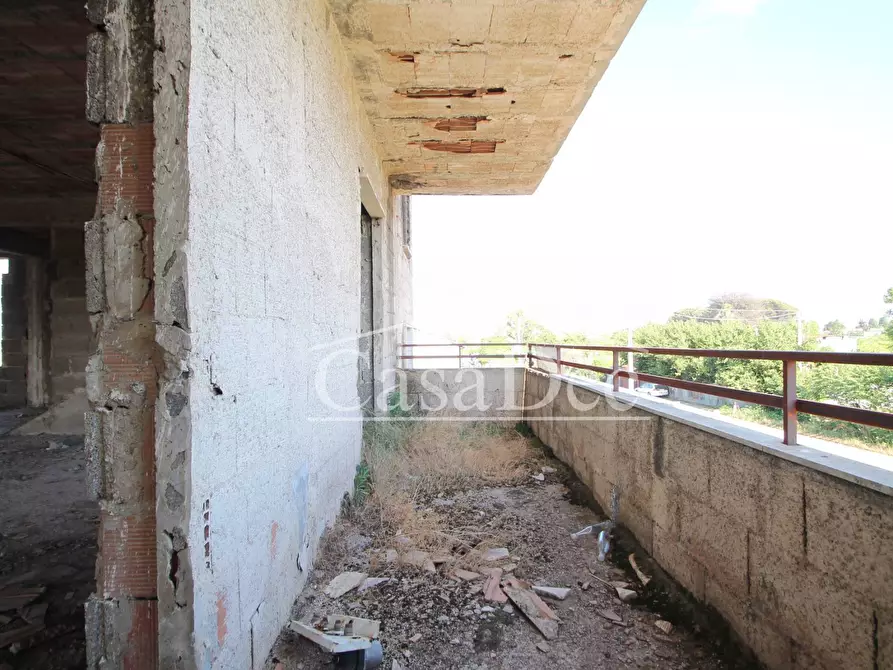 Immagine 21 di Palazzo in vendita  in SP33 s.n.c. a Parete