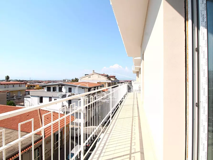 Immagine 30 di Appartamento in vendita  in Via Guglielmo Marconi 108 a Cancello Ed Arnone