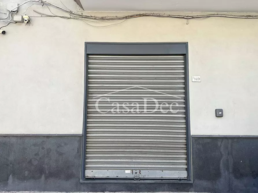 Immagine 1 di Negozio in affitto  in Via Martino 21 a Trentola Ducenta