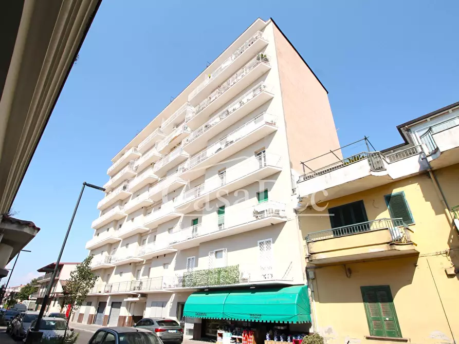 Immagine 3 di Appartamento in vendita  in Via Guglielmo Marconi 100 a Parete
