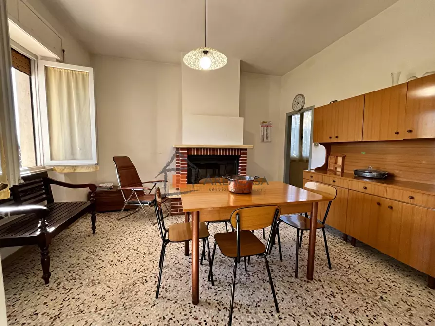 Immagine 9 di Casa indipendente in vendita  16 a Venarotta