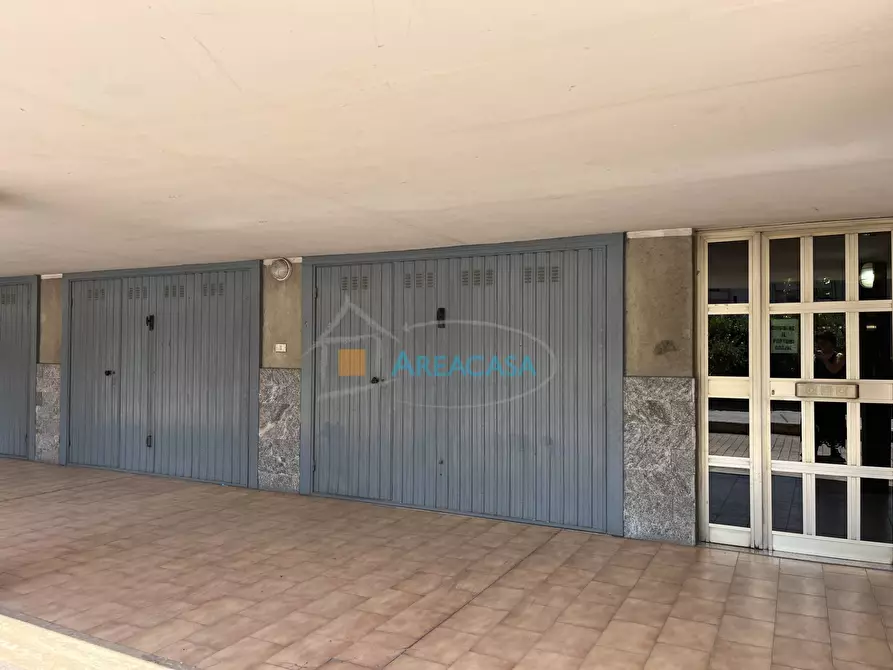 Immagine 21 di Appartamento in vendita  9 a Ascoli Piceno