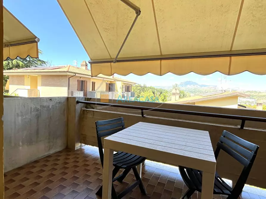 Immagine 5 di Appartamento in vendita  11 a Folignano