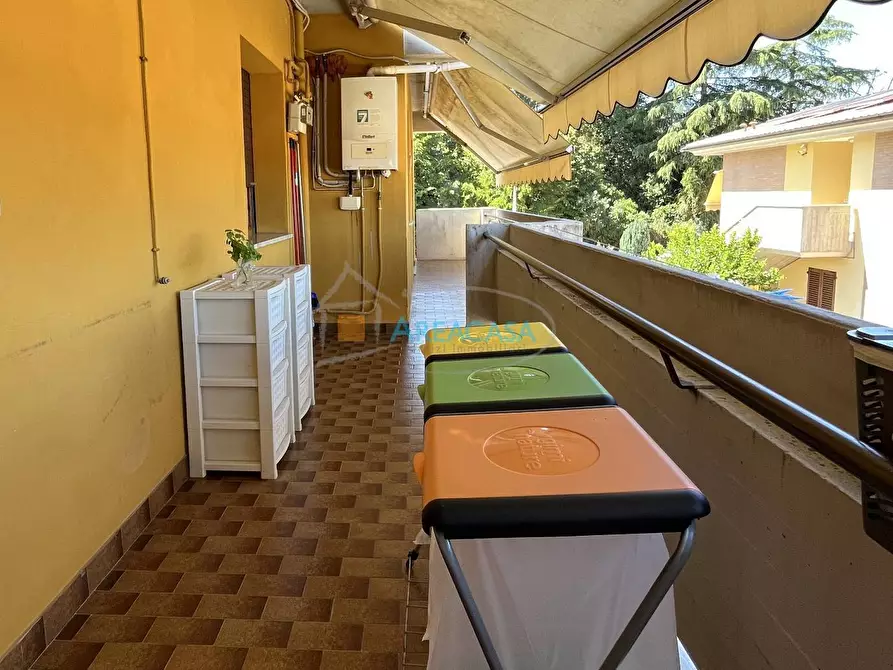 Immagine 15 di Appartamento in vendita  11 a Folignano