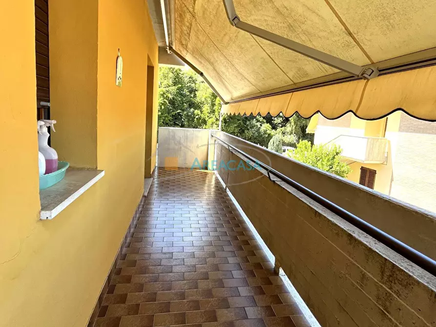 Immagine 32 di Appartamento in vendita  11 a Folignano