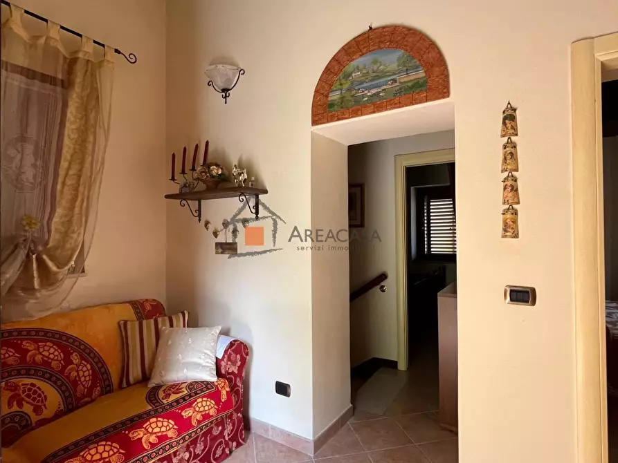 Immagine 25 di Casa indipendente in vendita  28 a Rotella