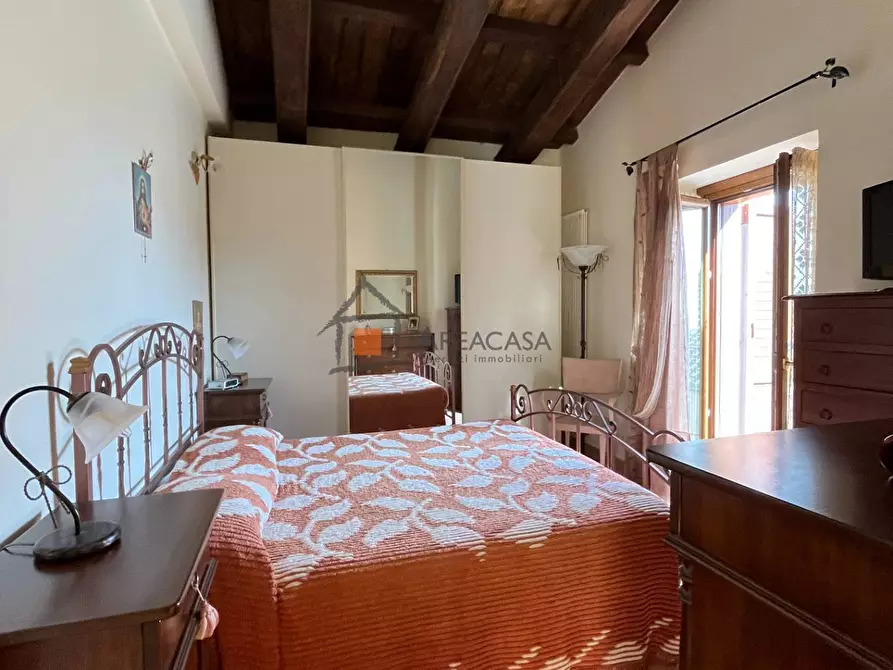 Immagine 26 di Casa indipendente in vendita  28 a Rotella