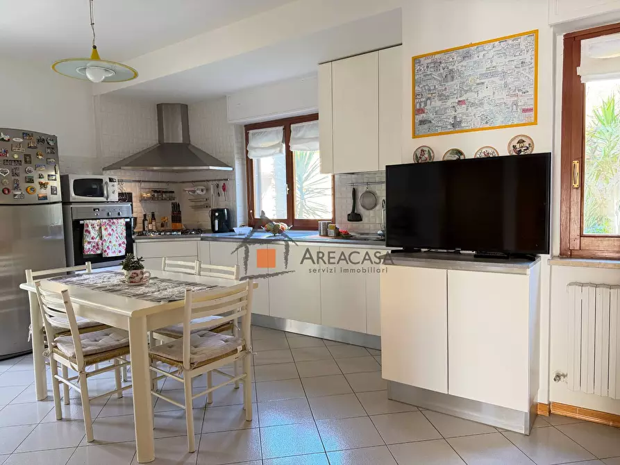 Immagine 15 di Appartamento in vendita  30 a Ascoli Piceno