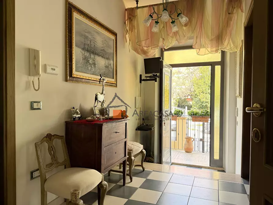 Immagine 12 di Villa in vendita  7 a Grottammare