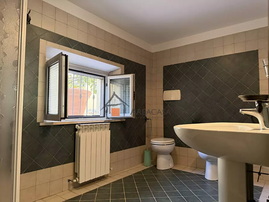 Immagine 20 di Villa in vendita  7 a Grottammare