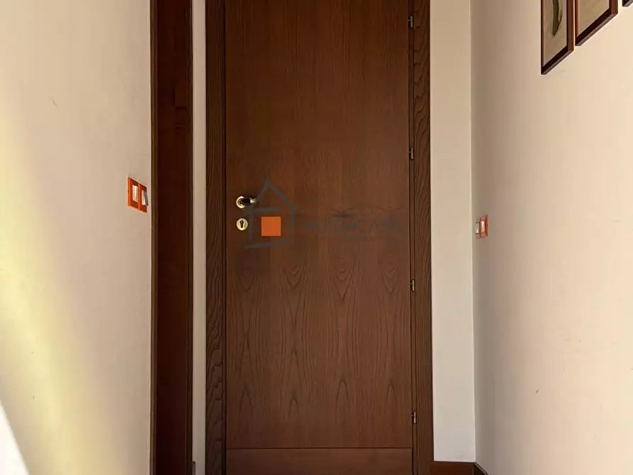 Immagine 31 di Villa in vendita  7 a Grottammare