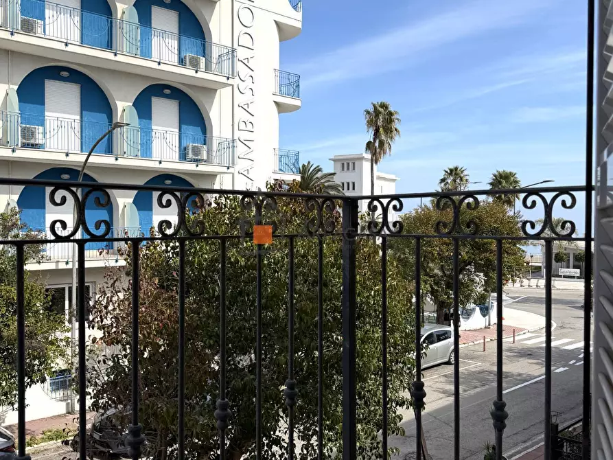 Immagine 35 di Villa in vendita  7 a Grottammare