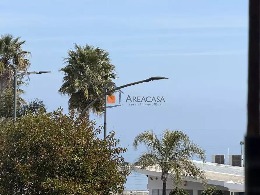 Immagine 36 di Villa in vendita  7 a Grottammare