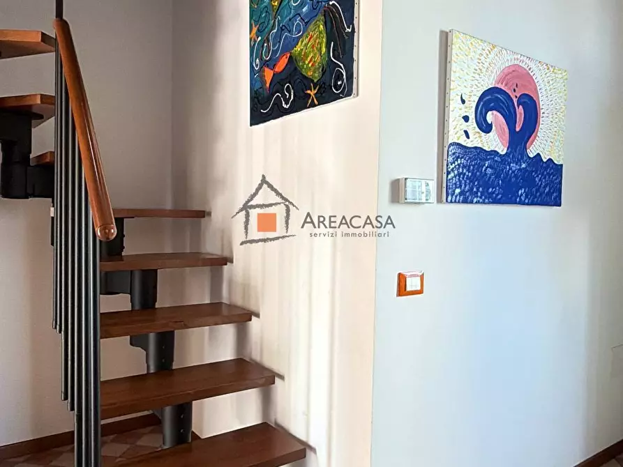 Immagine 45 di Villa in vendita  7 a Grottammare