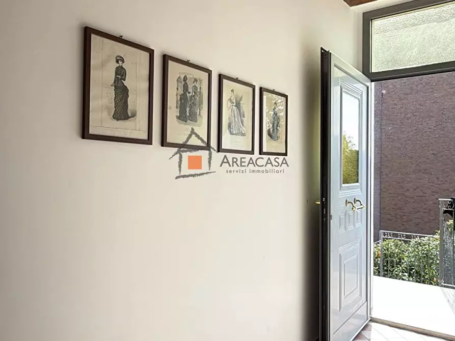 Immagine 51 di Villa in vendita  7 a Grottammare