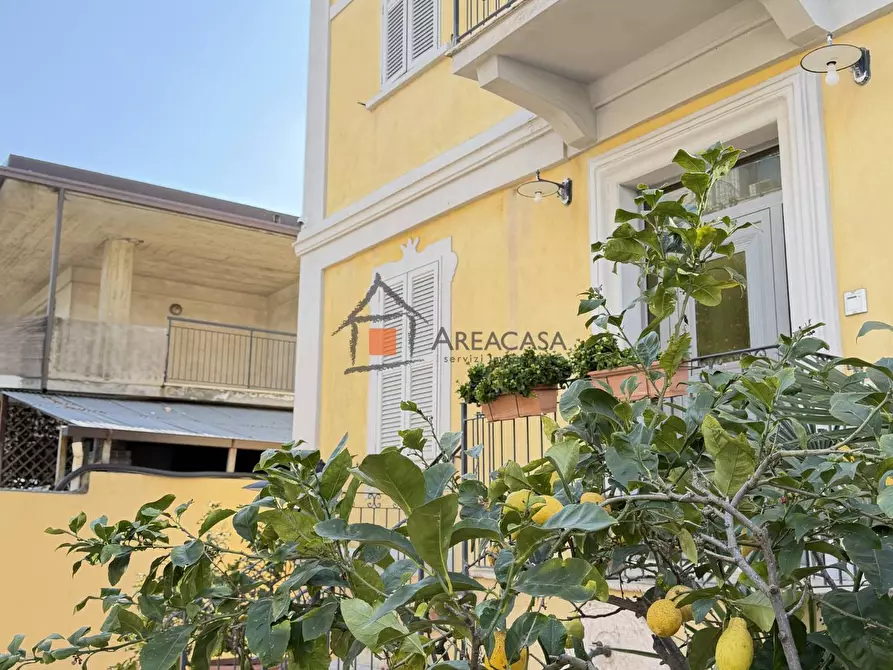 Immagine 54 di Villa in vendita  7 a Grottammare