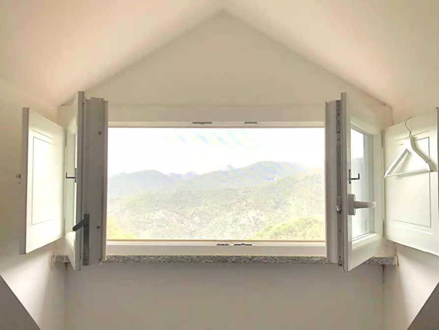 Immagine 18 di Appartamento in vendita  in Frazione Gameragna a Celle Ligure