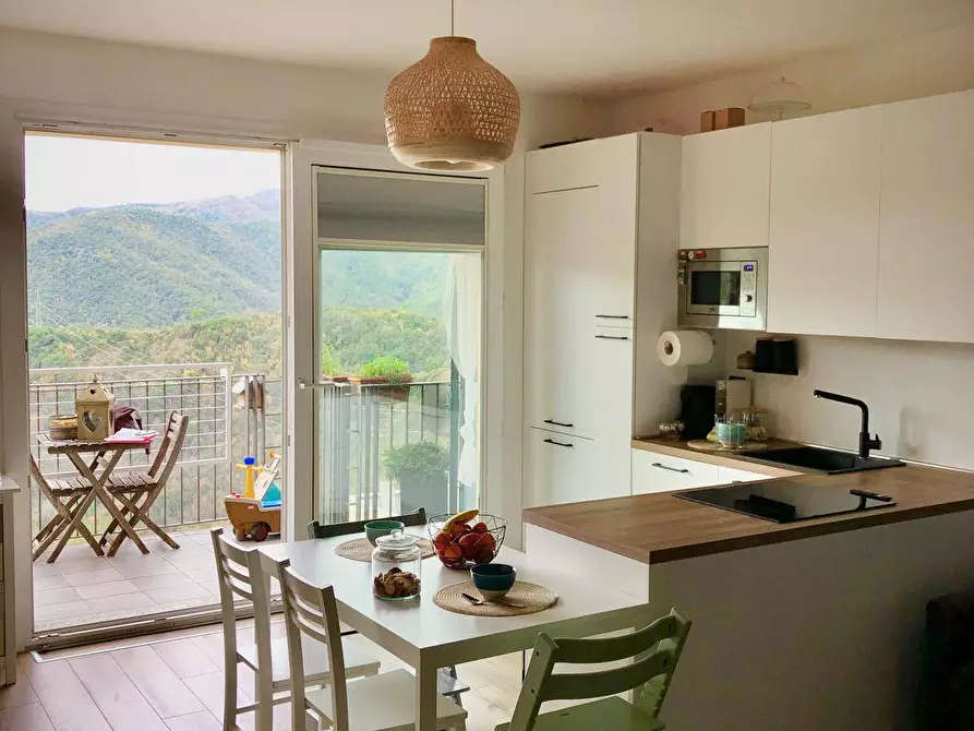 Immagine 1 di Appartamento in vendita  in Frazione Gameragna a Celle Ligure