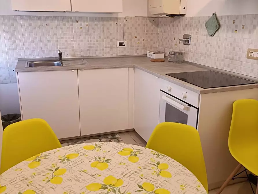 Immagine 22 di Appartamento in affitto  in Via Buranello a Varazze