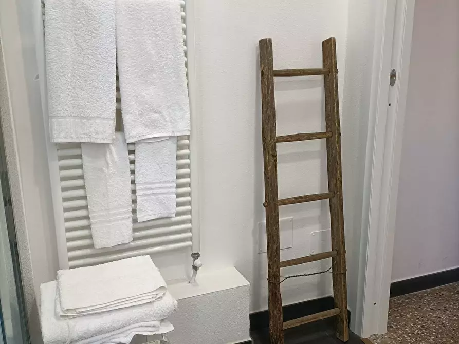 Immagine 19 di Appartamento in affitto  in Via Buranello a Varazze