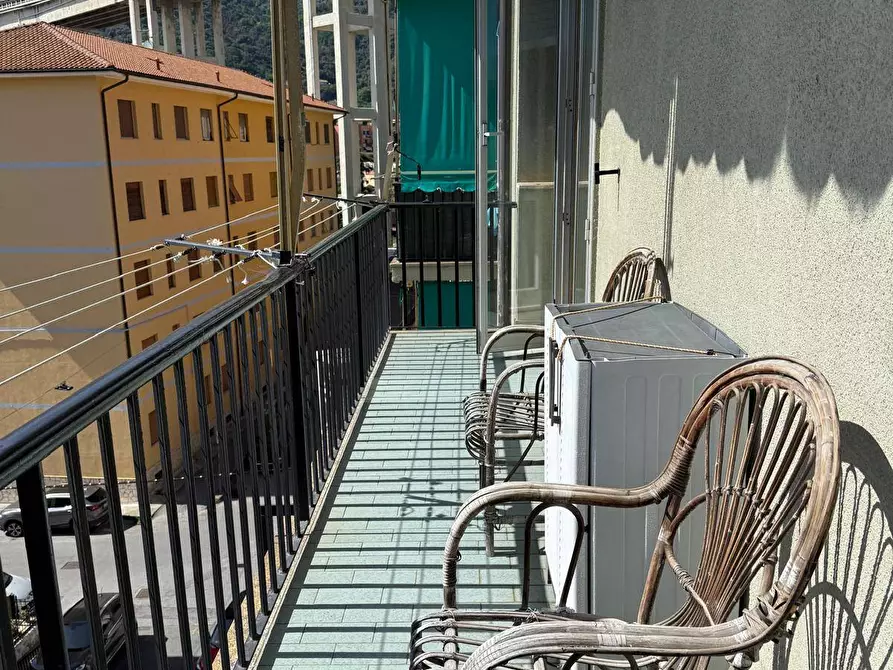 Immagine 12 di Appartamento in vendita  in Via Pizzorno a Varazze