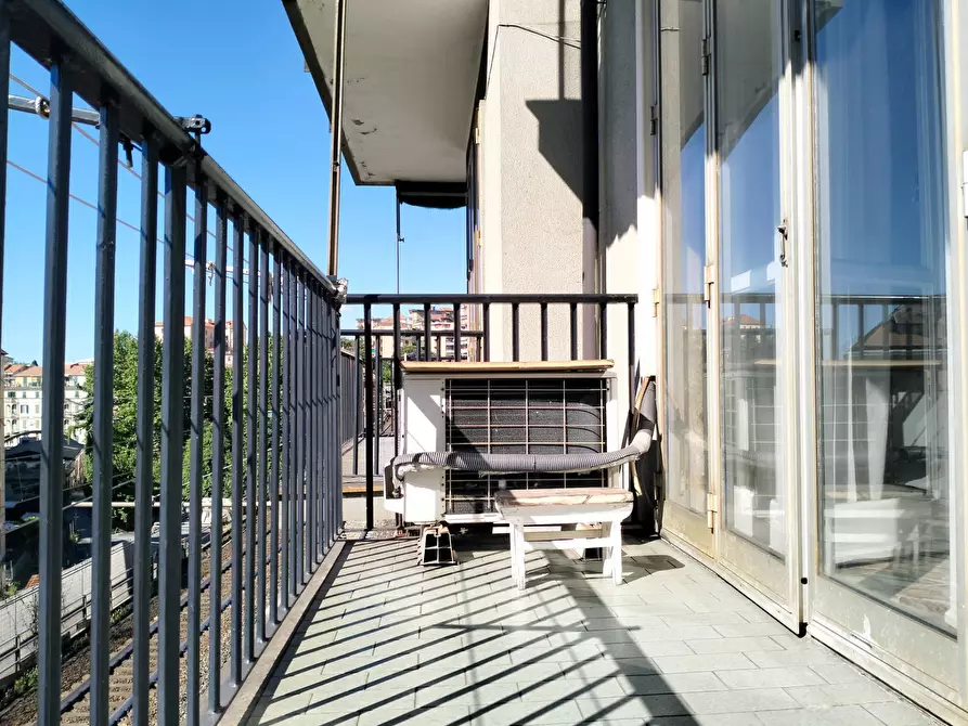 Immagine 23 di Appartamento in vendita  in Via Pizzorno a Varazze