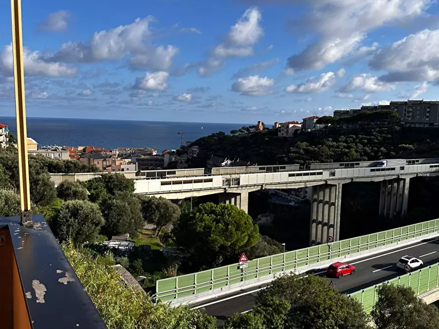 Immagine 7 di Appartamento in vendita  in Via I maggio a Celle Ligure