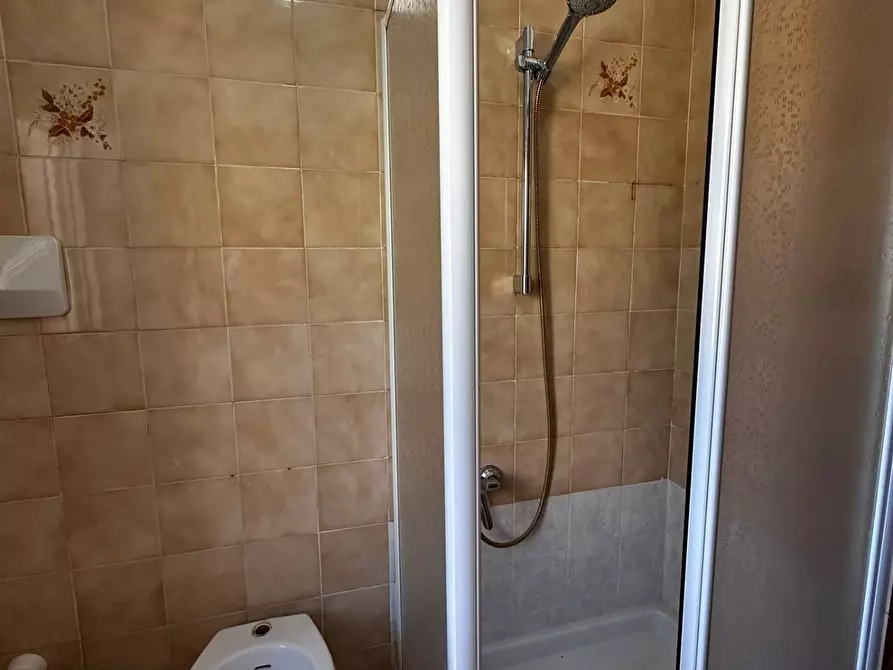 Immagine 13 di Appartamento in vendita  in Via I maggio a Celle Ligure