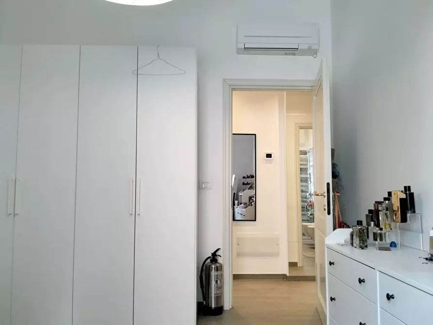 Immagine 18 di Appartamento in vendita  in Via Villagrande a Varazze