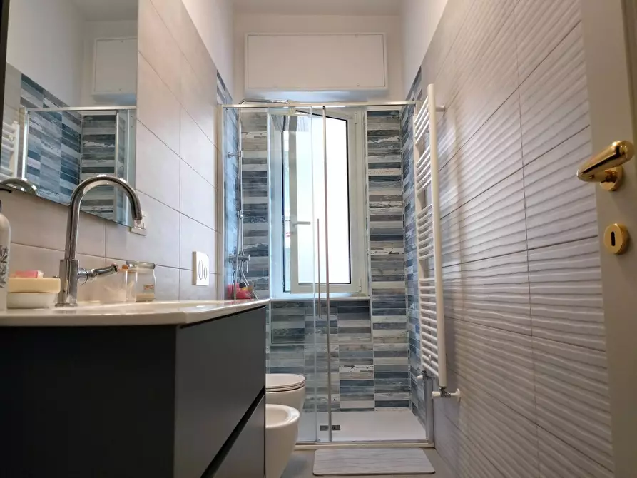 Immagine 15 di Appartamento in vendita  in Via Villagrande a Varazze