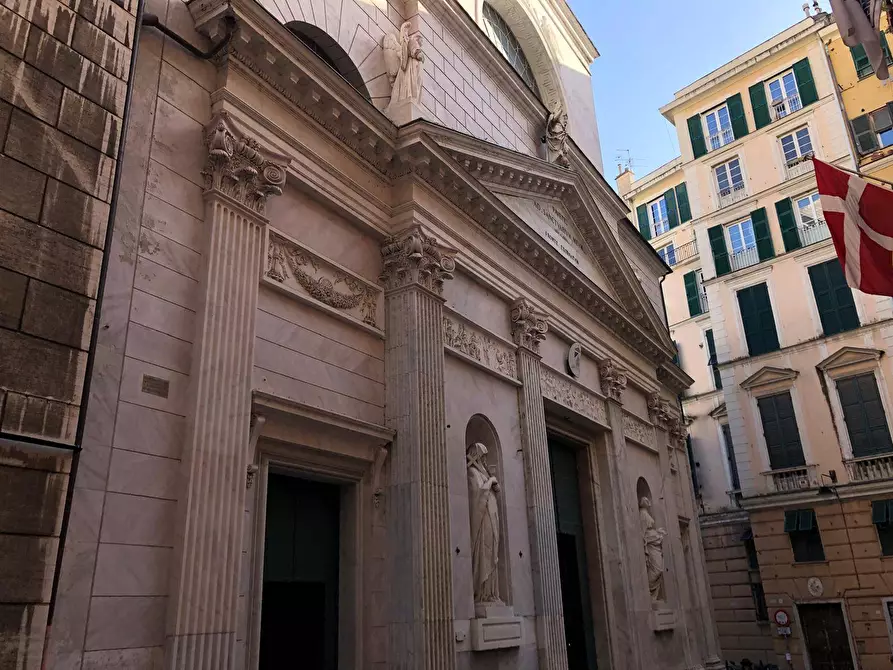 Immagine 15 di Appartamento in vendita  in vico dell'orto 4 a Genova