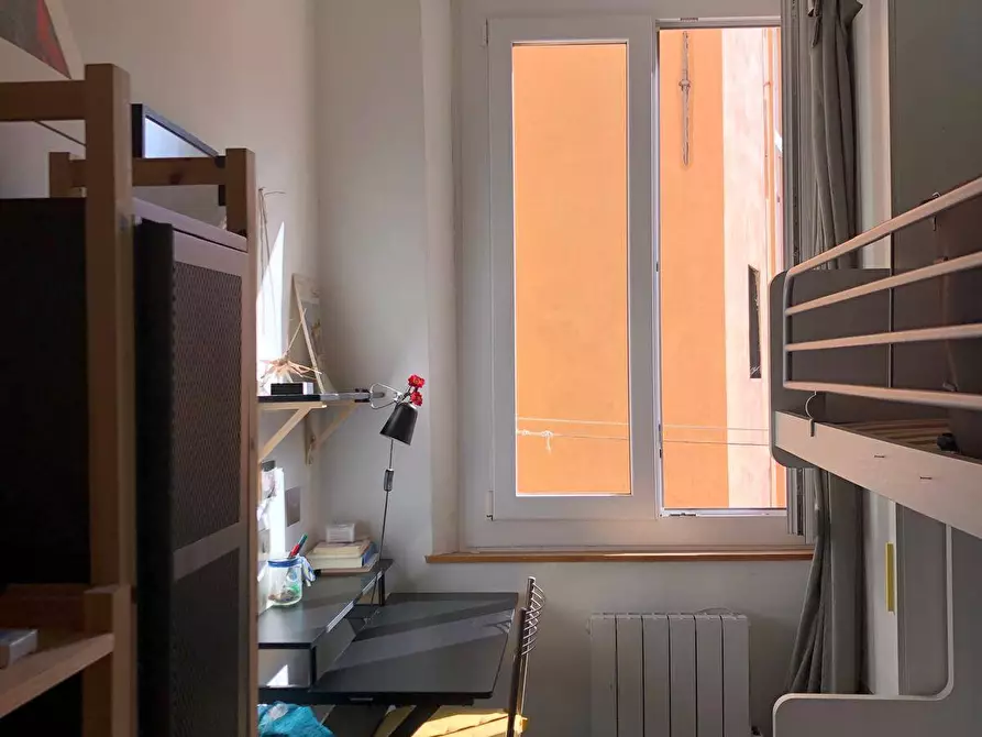 Immagine 10 di Appartamento in vendita  in vico dell'orto 4 a Genova