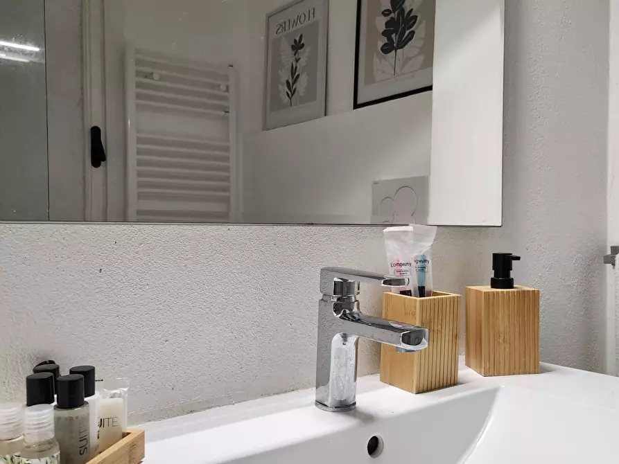 Immagine 12 di Appartamento in affitto  in via Sant'ambrogio a Varazze