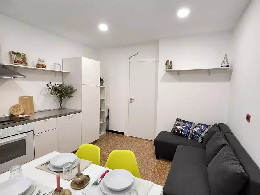 Immagine 22 di Appartamento in affitto  in via Sant'ambrogio a Varazze